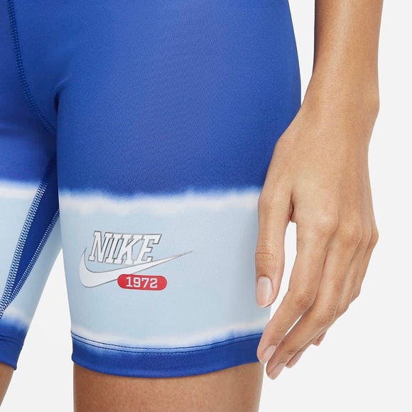 Nike One Dri-fit Mid-Rise Royal Blue Biker Shorts - Picture 2 of 12